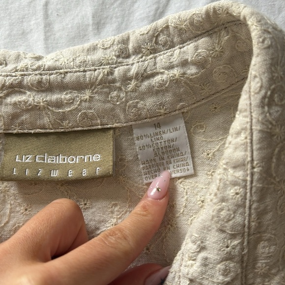 Liz Claiborne Vintage Linen Cotton Shirt Size 14 | | Textured Button-Up | - Picture 6 of 7